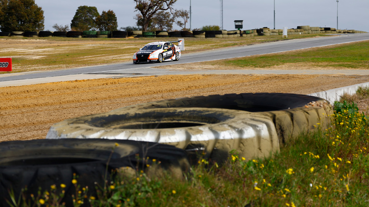 Super2 news: Matt Chahda Motorsport fined for unapproved testing