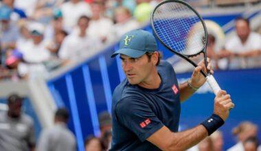 Roger Federer discusses death of the one-handed backhand on return to the U.S. Open