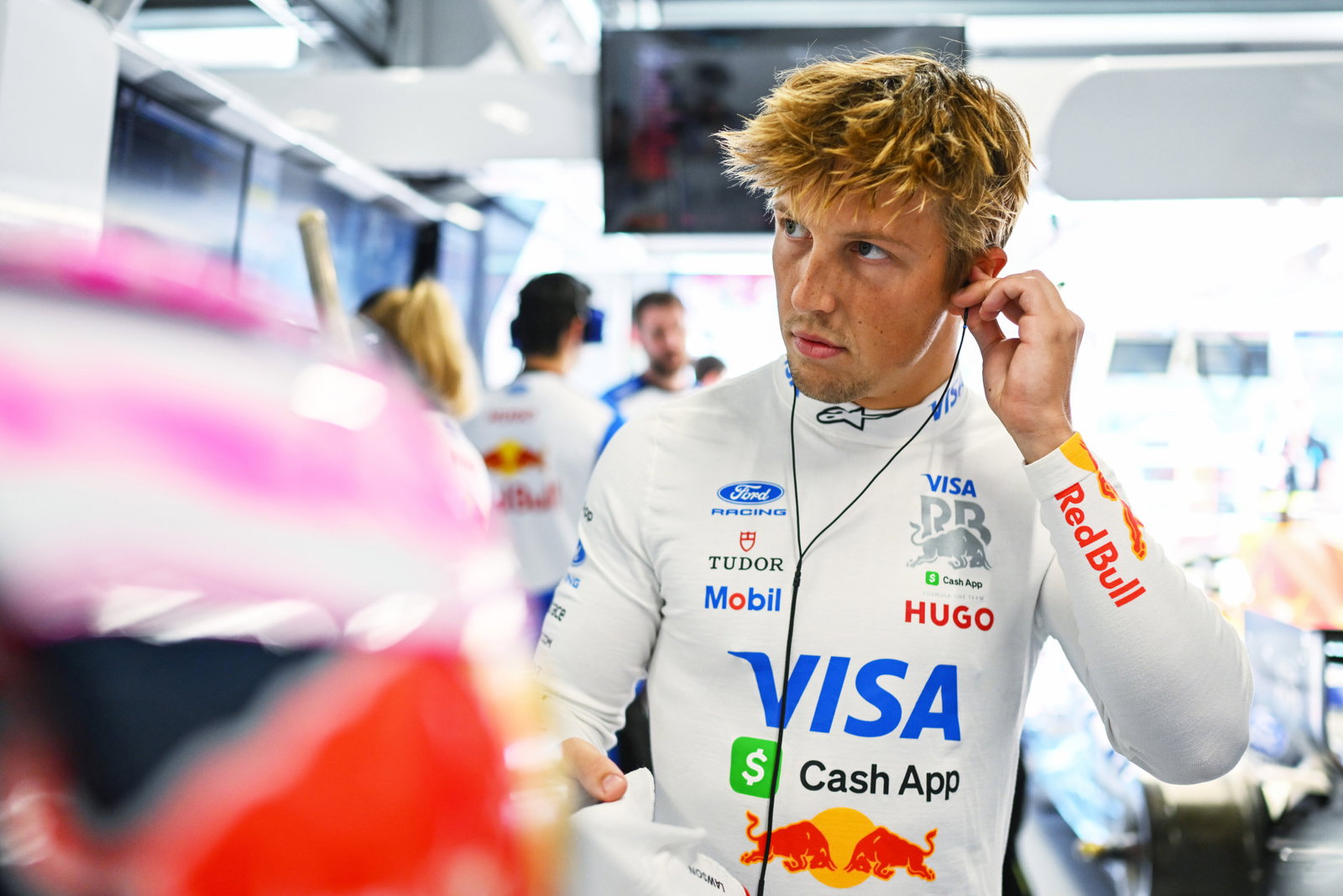Report links Lawson to surprise Red Bull return