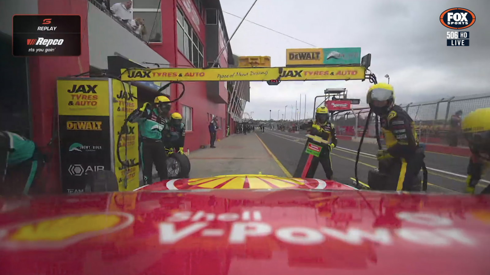 Kostecki near-miss rattles Team 18 pit crew