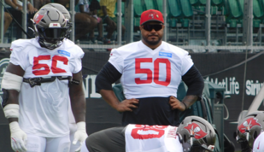 NFL Network: Vita Vea Is "Upset;" Bills, Bears And 49ers Among Teams Wanting Vea Via Trade - JoeBucsFan.com