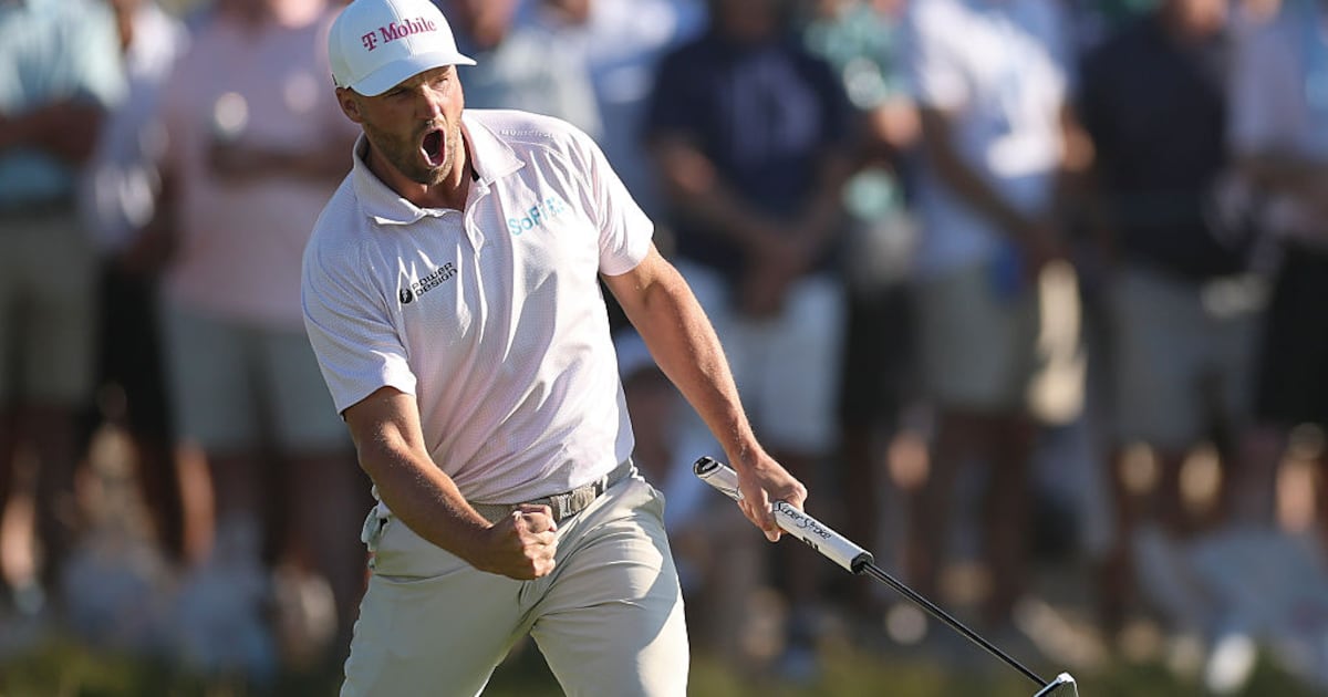 Clark’s BMW Championship win continues big year in golf for T-Mobile
