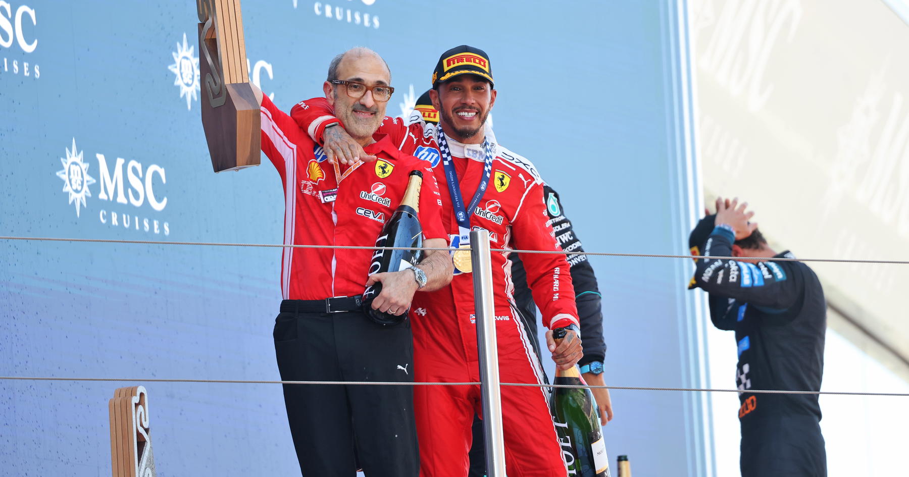 Lewis Hamilton brilliance outlined after historic moment: 'Mark of a champion'
