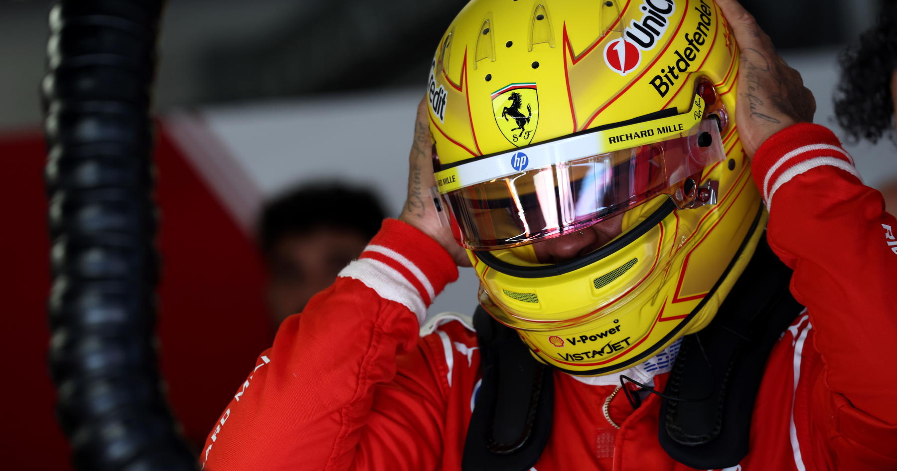 Lewis Hamilton shares method to tackle bullying as Toto Wolff discloses clever Mercedes plan - RacingNews365 Review