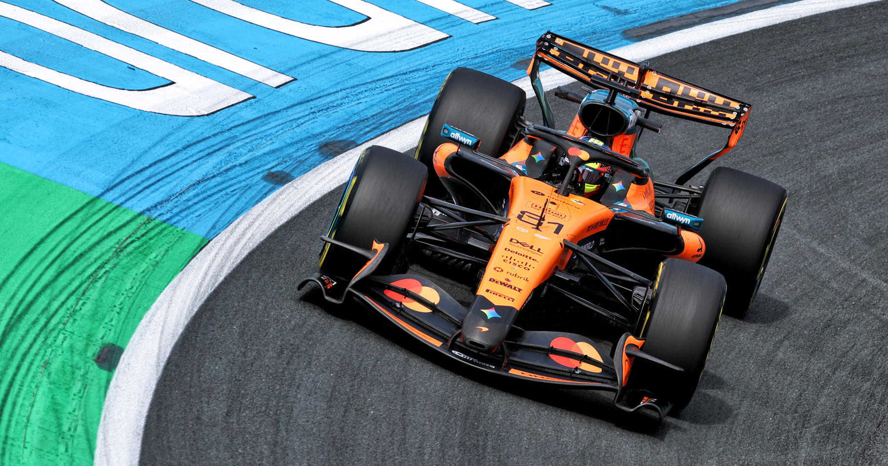 Oscar Piastri prepared for 'different beast' battle in McLaren waiting game