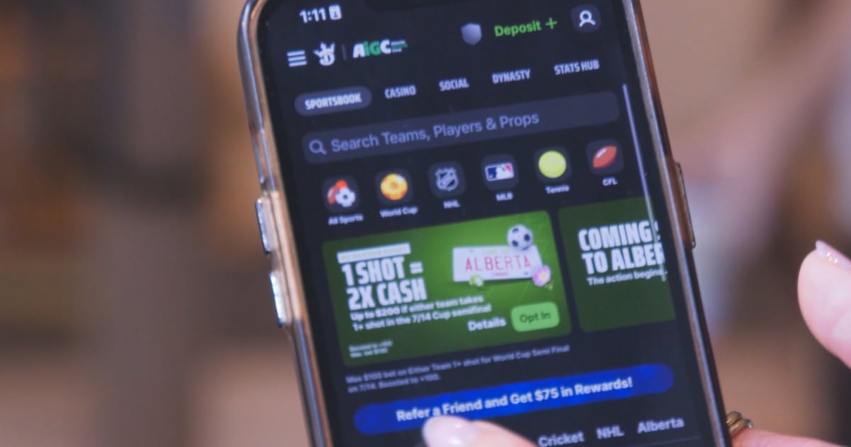 Advocates call for more gambling addiction support in wake of Alberta iGaming introduction - CTV News
