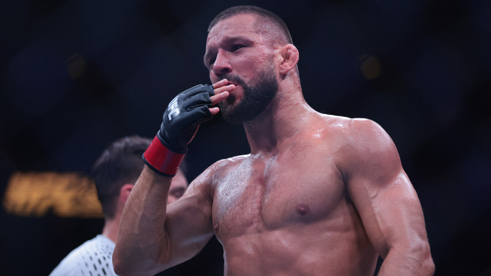 Salkilld Reveals Knee Pop During Gamrot Submission Win