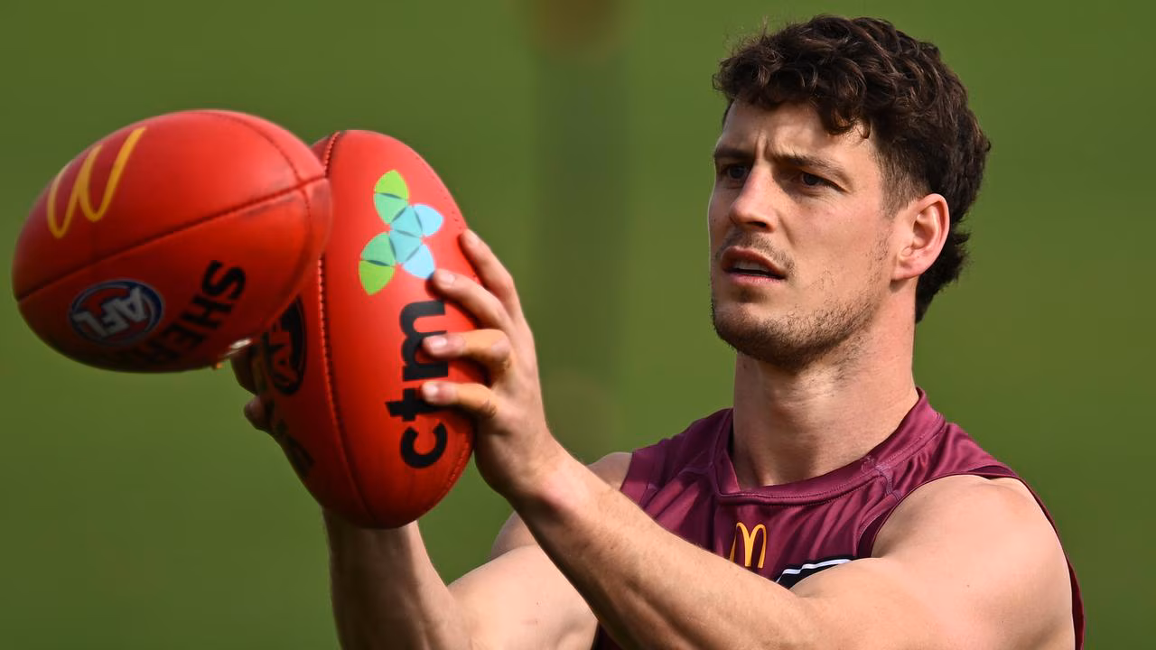 AFL: Jarrod Berry set for 200th game as Lions aim to bounce back