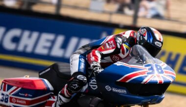 Bagger, Silverstone, Race 1: Bradley Smith (35) came, saw and conquered - Harley-Davidson World Cup