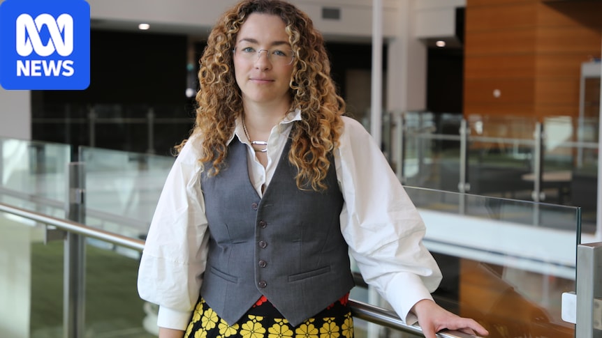 Alternative therapy 'wormhole' killed my cousin, says author Hannah McElhinney