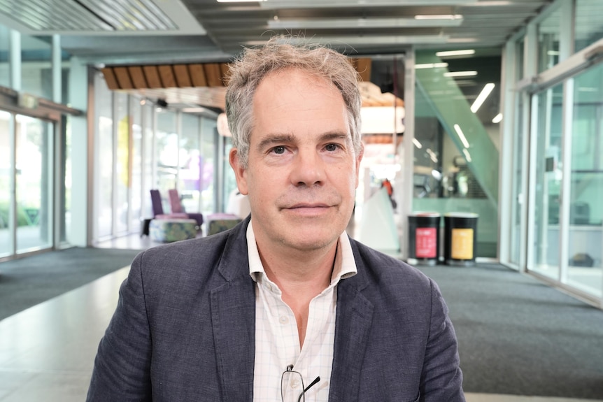 Senior Researcher Adjunct Associate Professor Edward Giles
