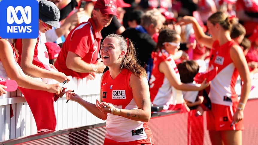 Sydney Swans AFLW captain says support 'just unbelievable' as crowd record smashed in emotional week
