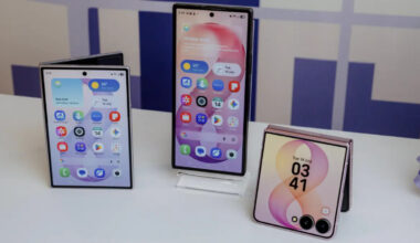 Samsung launches foldable phones & watches in Australia