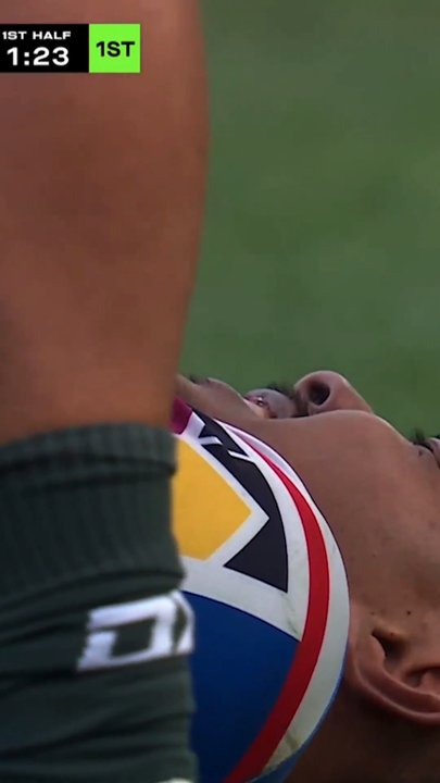 Knights star suffers horror injury