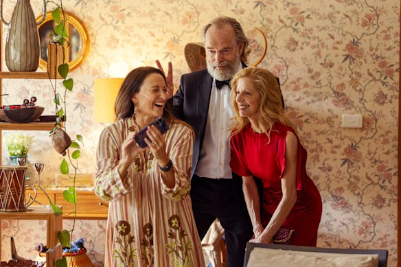 Georgie Parker as Rose, Hugo Weaving as Billy, and Heather Mitchell as Dani in Dalliance.