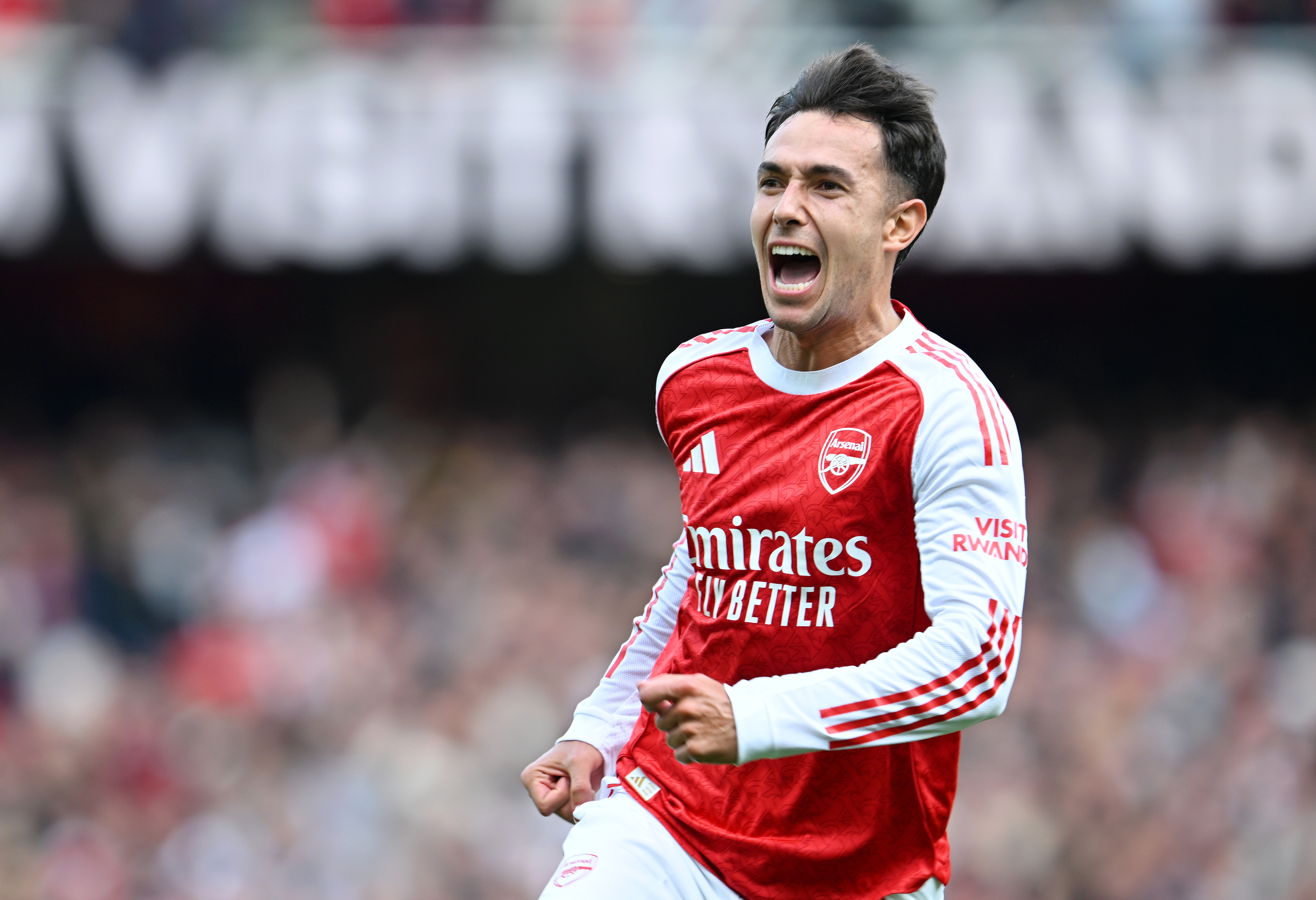 Martin Zubimendi of Arsenal celebrates scoring his team's first goal during the Premier League match between Arsenal and Nottingham Forest