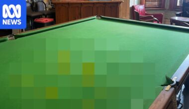 Neo-Nazi vandalism attack leaves Adelaide workers club 'disgusted'