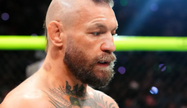 McGregor Confirms Successful Surgery | boxingnews.com