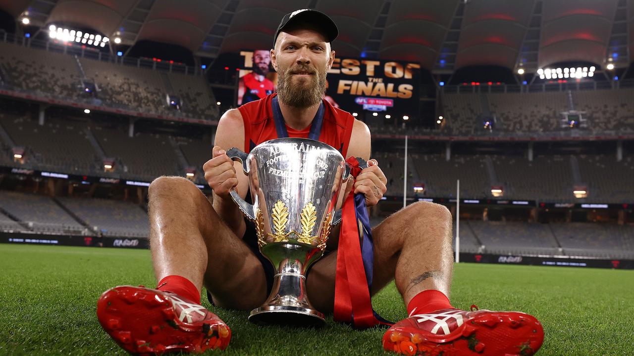 How to play AFL SuperCoach Finals 2026: Rules, Toyota HiLux main prize, who to pick