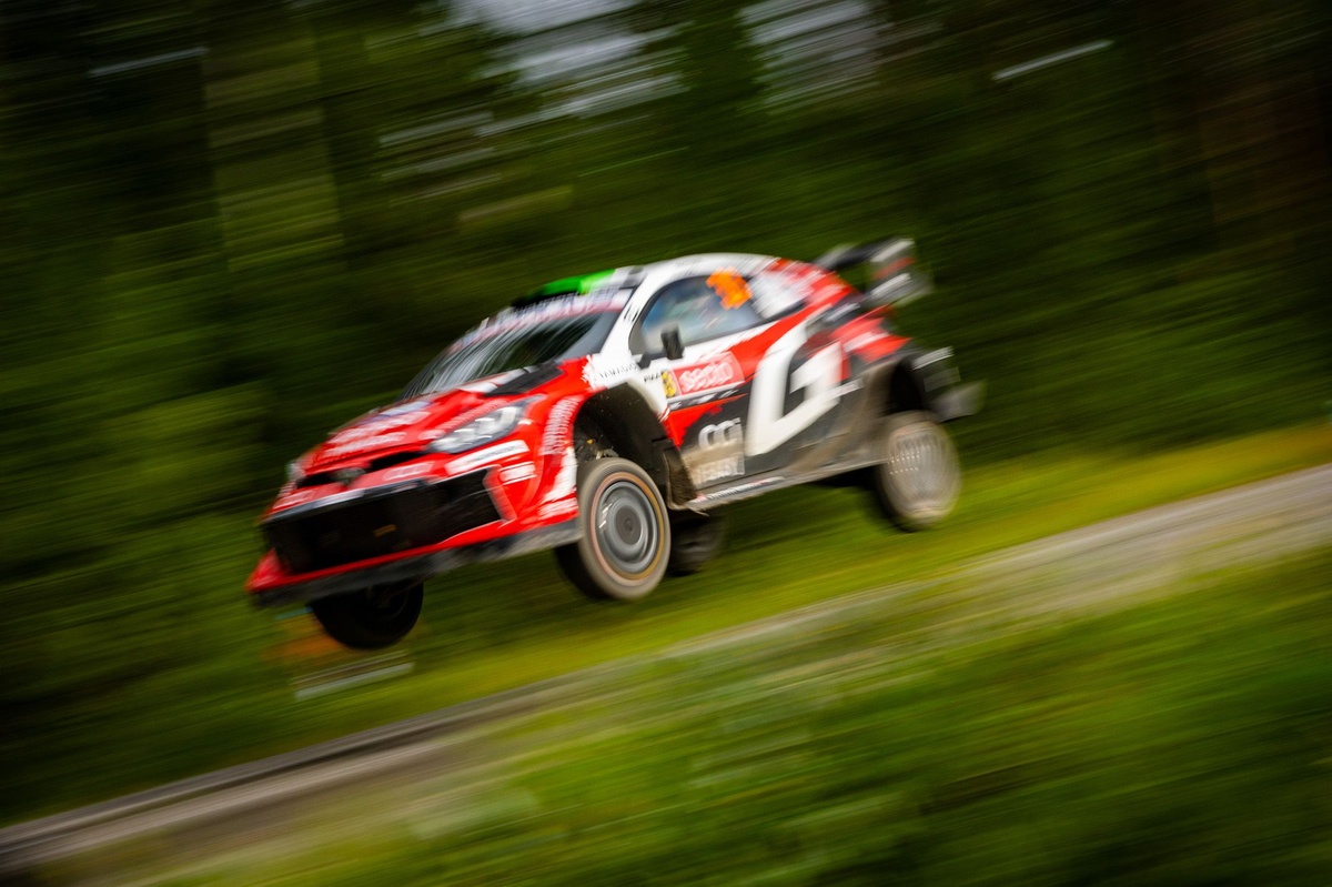 WRC Finland: Elfyn Evans rolls out of victory fight with Sebastien Ogier
