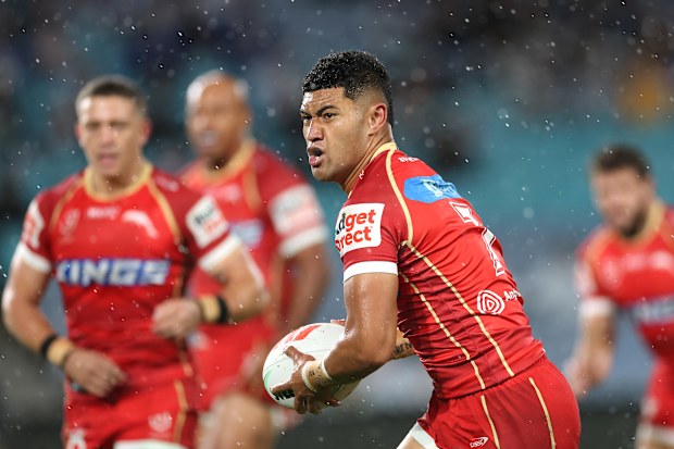 SYDNEY, AUSTRALIA - MAY 22: Isaiya Katoa of the Dolphins runs the ball during the round 12 NRL match between Canterbury Bulldogs and Dolphins at Accor Stadium on May 22, 2025, in Sydney, Australia. (Photo by Cameron Spencer/Getty Images)