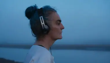 Angélica Castelló as Adela in Far From Trees