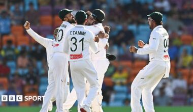 Bangladesh celebrate the wicket of Steve Smith