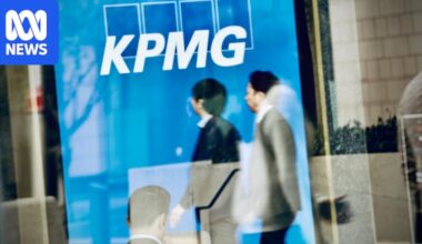 KPMG to cut almost 400 jobs from Australian arm as it loses contracts after audit leaks scandal