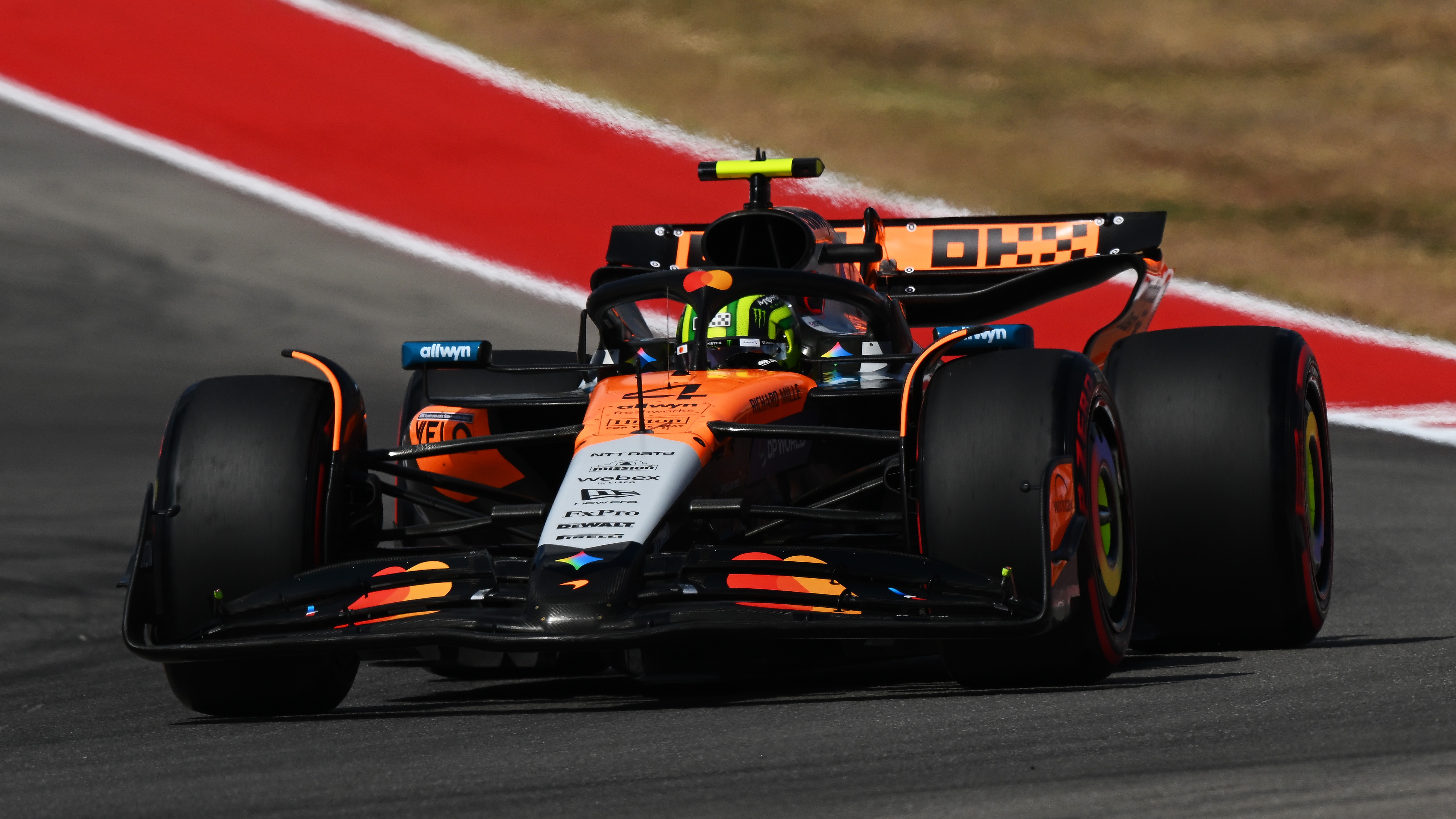Lando Norris of Great Britain driving the (4) McLaren MCL39 Mercedes