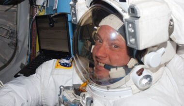 NASA Astronaut Mike Fincke Leaves NASA, Career Includes 4 Spaceflights