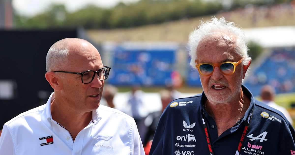 Flavio Briatore’s radical proposal: sprints at every GP weekend - Formula 1