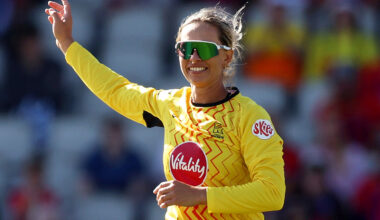 Deadly Gardner takes four as Rockets achieve lift-off