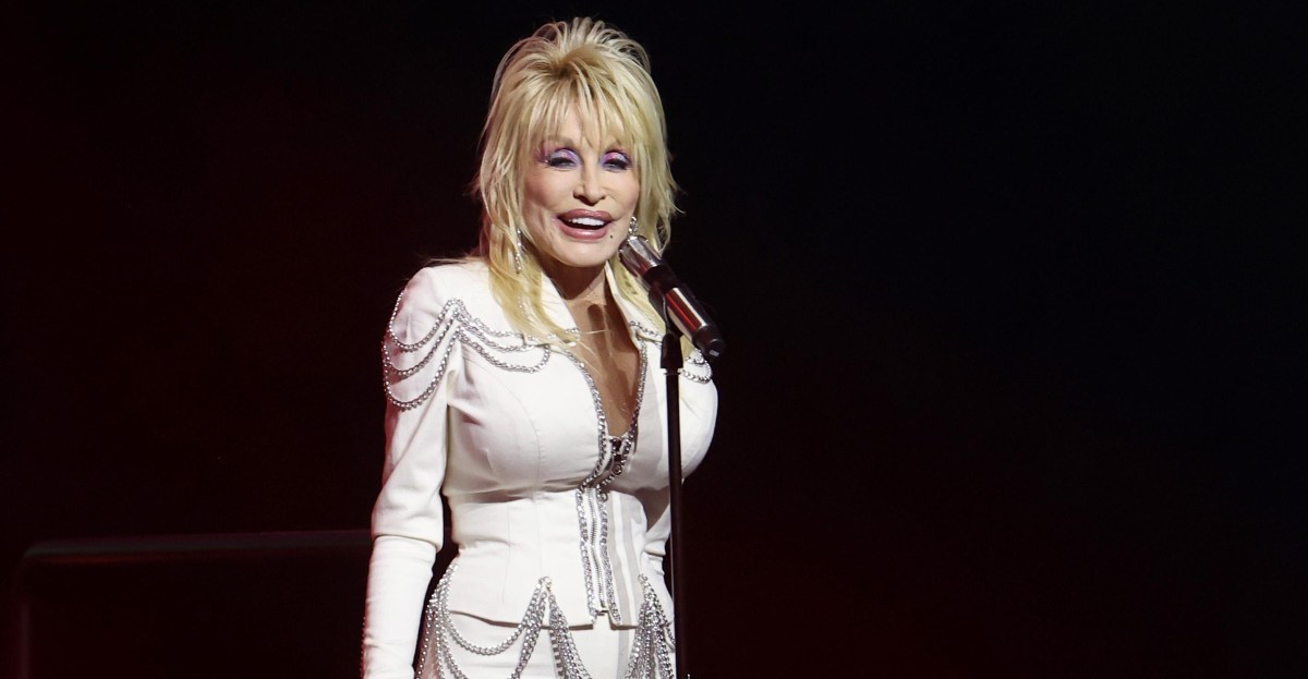 WNBA: How the league, like everyone, has celebrated Dolly Parton
