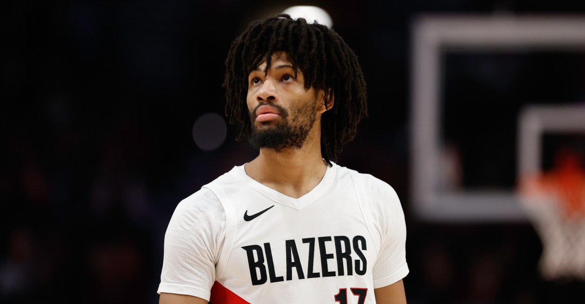 Trail Blazers’ Shaedon Sharpe to Miss 6 Months With Torn Meniscus