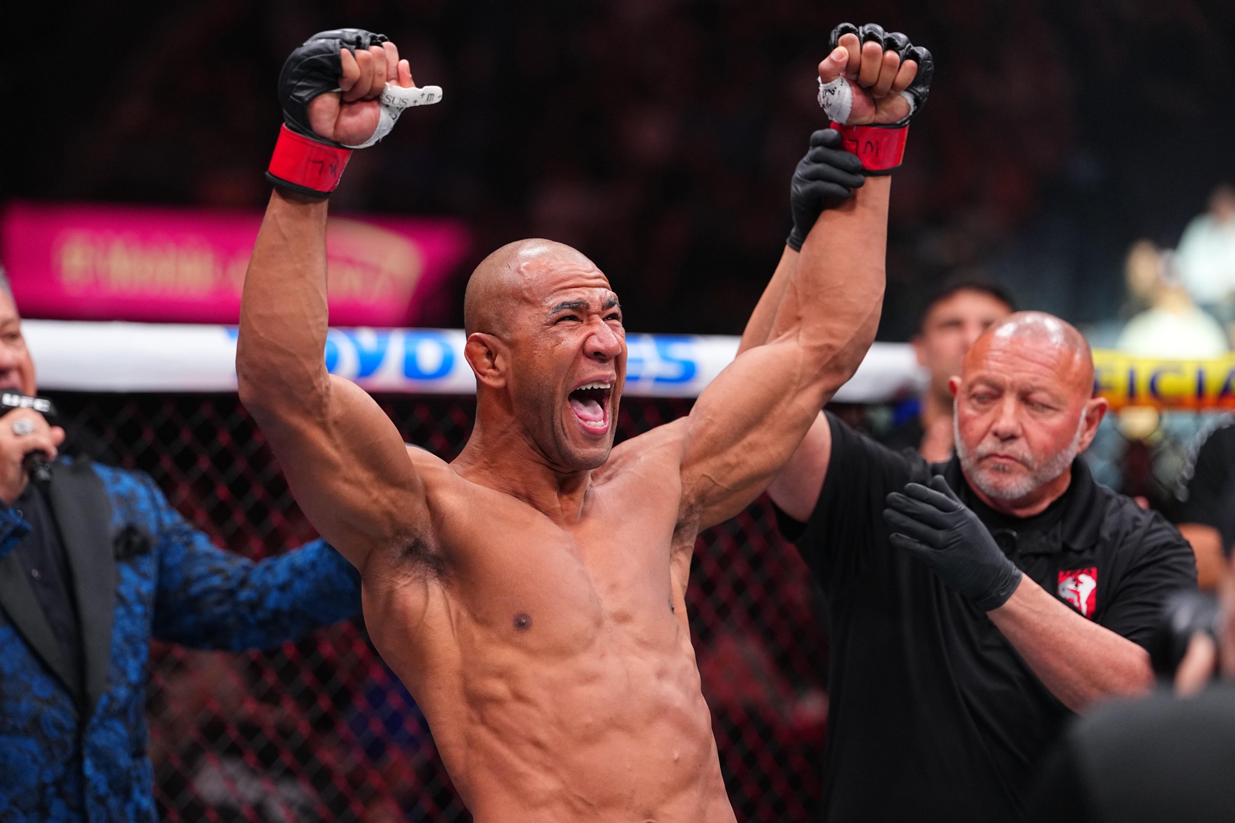 Will RoboCop get his hand raised at UFC Sacramento?