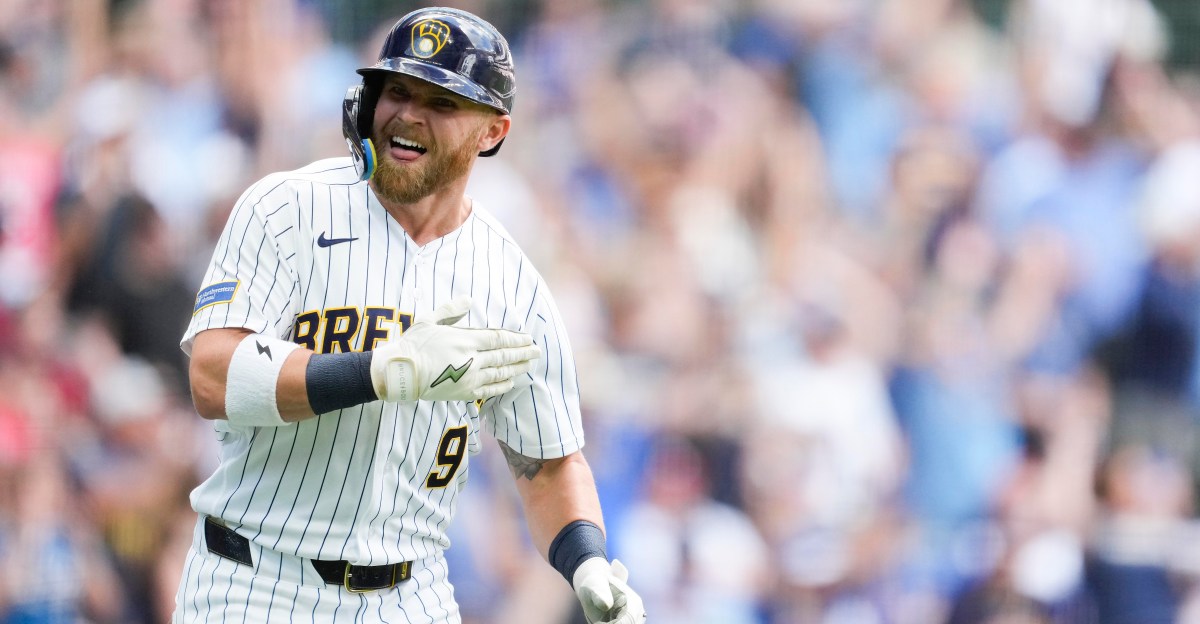 Brewers hold Braves to one run for second straight game, pick up MLB-best 81st win