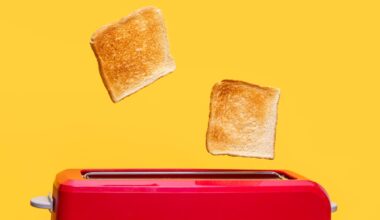 9 Healthy But Not Boring Toast Toppings Dietitians Love