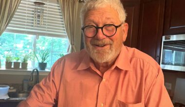 My husband was kicked out of hospice for dying too slowly. Here's what I learned about navigating hospice care.