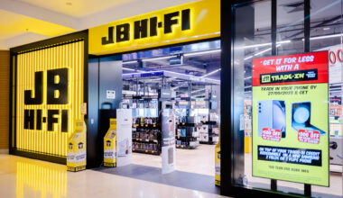 JB Hi-Fi cops record share price plunge as retailer highlights cost of living pains, AI squeeze