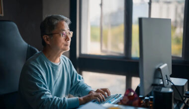 Why Social Security Can't Be the Center of Your Retirement Income Plan