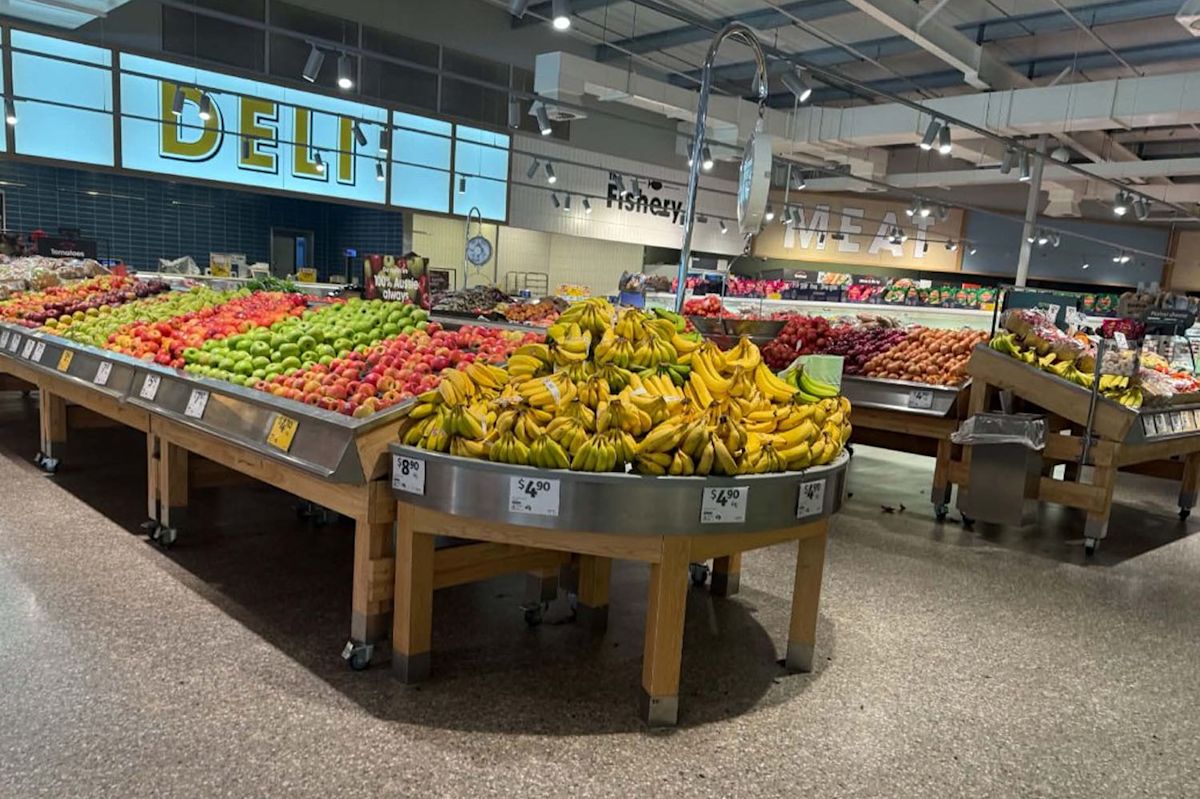 Coles shoppers vow to boycott supermarket after unpopular banana change
