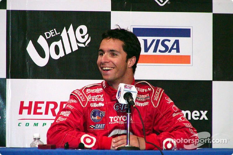 Junqueira spearheaded an all-new line-up in 2001