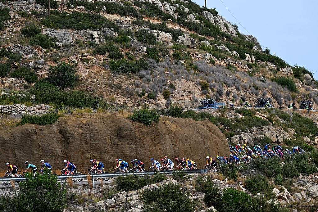 ARAMON VALDELINARES, SPAIN - AUGUST 29: A general view of the peloton competing during the La Vuelta - 81st Tour of Spain 2026, Stage 7 a 149.48m stage from Vall d&amp;apos;Alba to Aramon Valdelinares 1965m / #UCIWT / on August 29, 2026 in Aramon Valdelinares, Spain. (Photo by Tim de Waele/Getty Images)