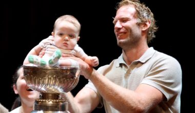 Staal brings Stanley Cup back to Thunder Bay