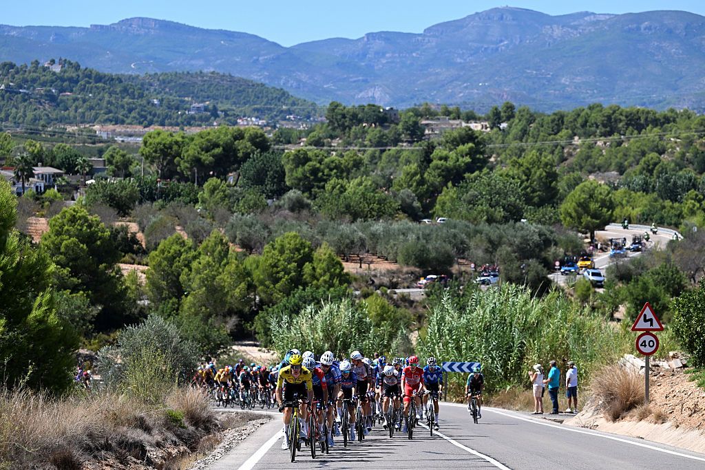 XERACO, SPAIN - AUGUST 29: A general view of the peloton competing during the La Vuelta - 81st Tour of Spain 2026, Stage 8 a 171km stage from Pucol to Xeraco / #UCIWT / on August 29, 2026 in Pucol, Spain. (Photo by Tim de Waele/Getty Images)