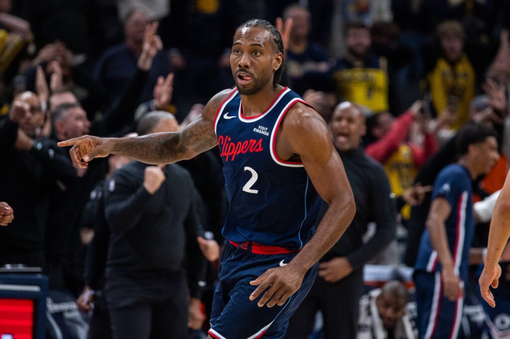 NBA Insider Reveals Why Warriors Backed Away From Kawhi Leonard Trade Talks