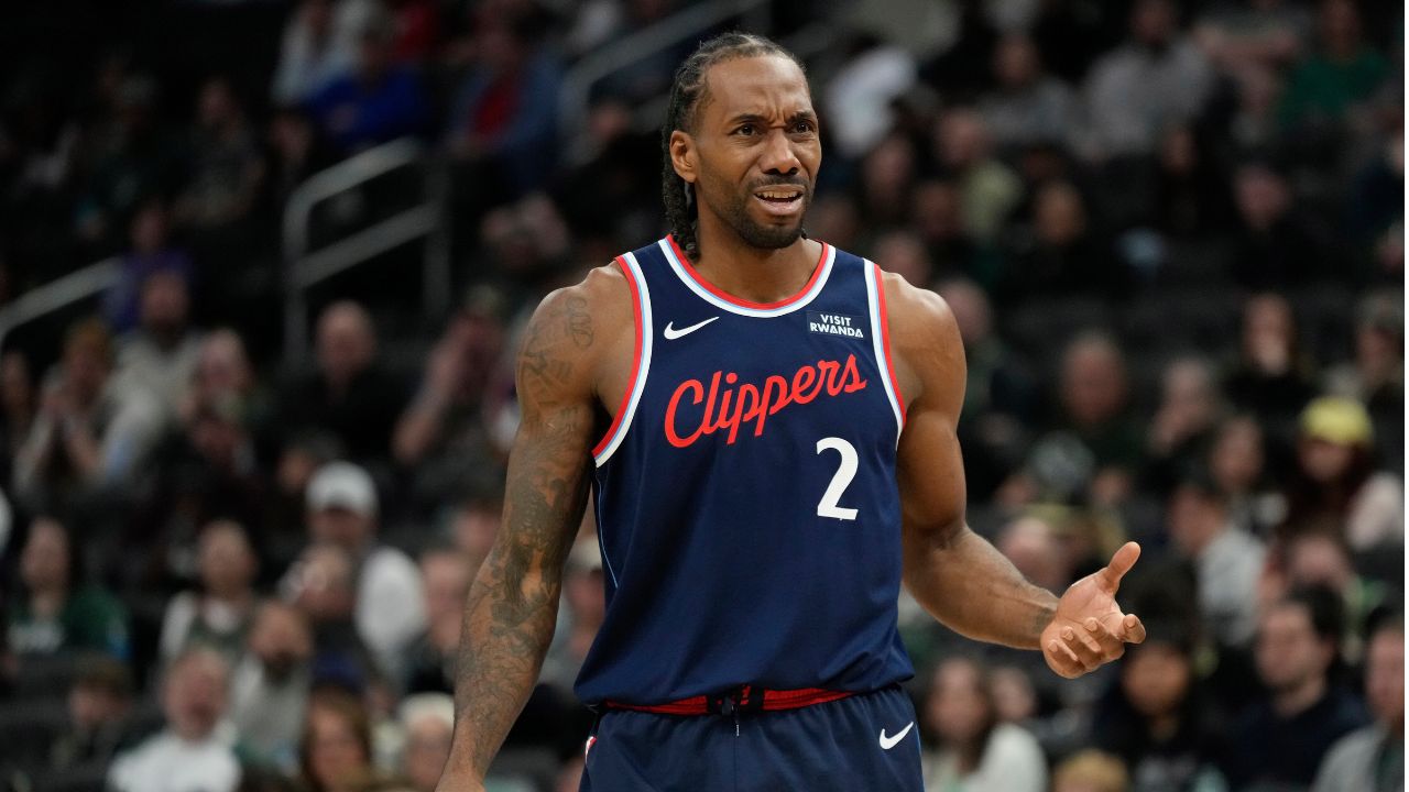Report: Kawhi Leonard had undisclosed deal with Clippers' scoreboard maker