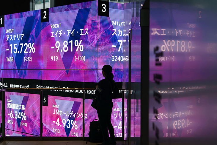 Japan’s indebtedness threatens the world