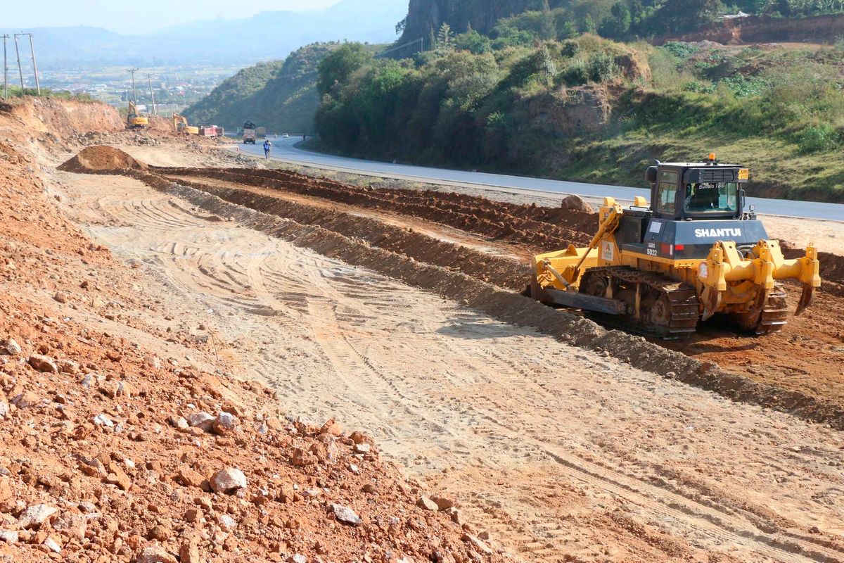China imports increase as mega projects take off