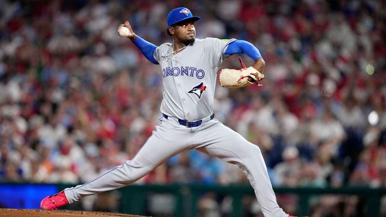 Blue Jays' vision for Soriano begins with narrow victory over Phillies